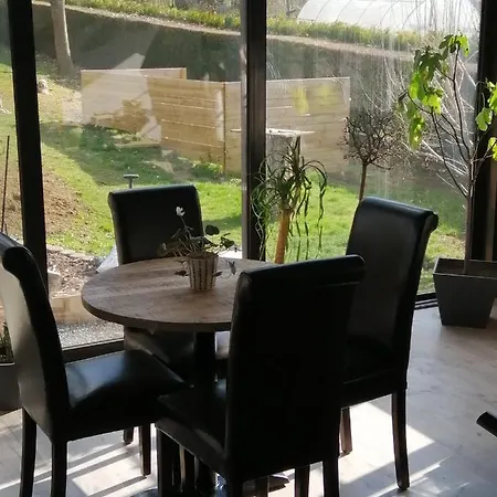 Le Chalet Cocooning -ATTENTION arrivée le mercredi et le samedi uniquement-